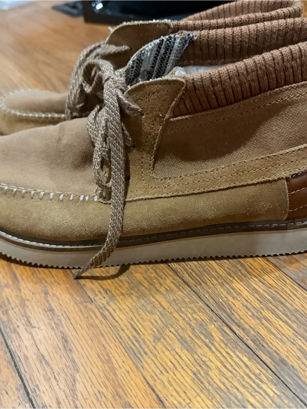 Sanuk Men's Cozy Vibe Primo Mid Boots Taupe Size 10